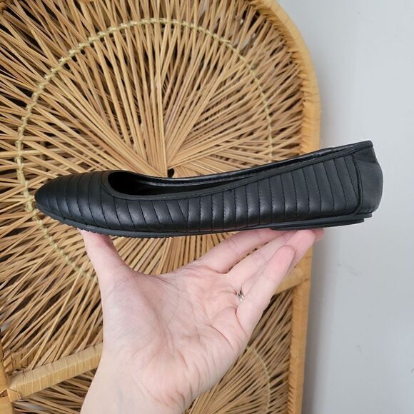 Kenneth Cole New York Tracy Leather Slip On Ballet Flat Black 6M - Picture 6 of 10